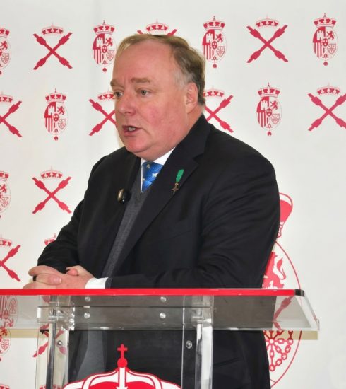 Don Carlos Javier de Borbón pronuncia un discurso el 14 de marzo de 2026 en Madrid